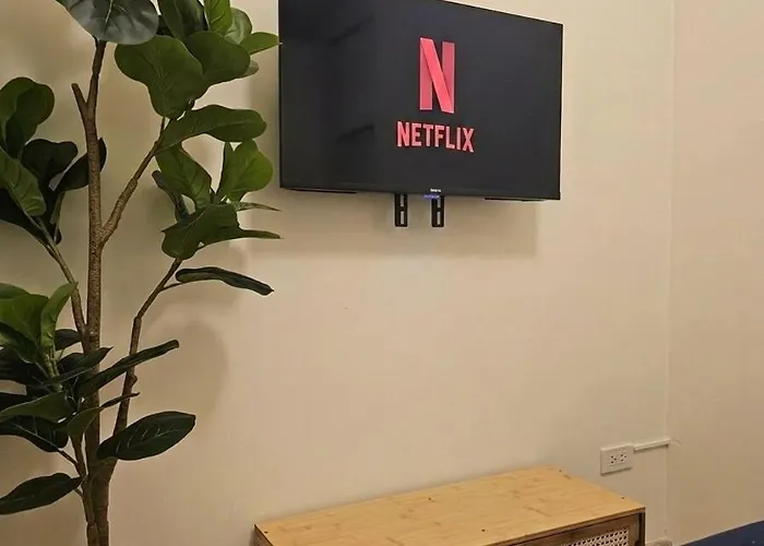 Serene 1Br Median, Walk To It Park & Waterfront, With Netflix