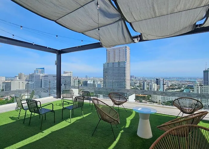 Apartment Serene 1Br Median, Walk To It Park & Waterfront, With Netflix